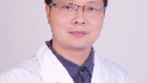 我的宝宝每次吃奶几乎都会呛奶