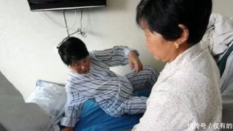 74岁老太生完双胞胎就进ICU，孩子出生成“准孤儿”？圆梦或噩梦