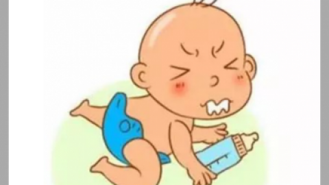 宝宝呛奶的急救方法