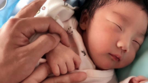 奶水稀代表奶水没有营养吗？